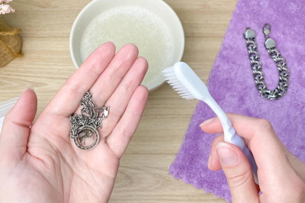 Common Jewelry Cleaning Mistakes You Should Avoid
